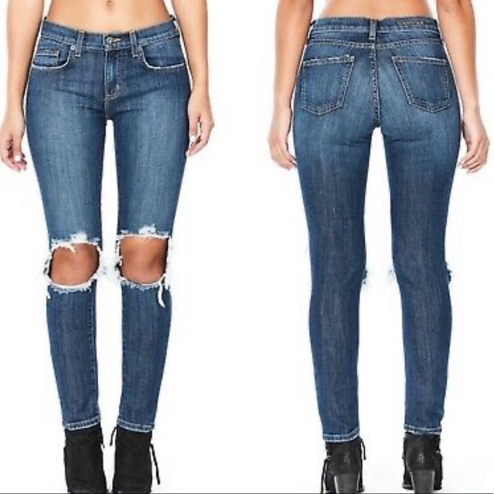 Carmar Ripped Jeans